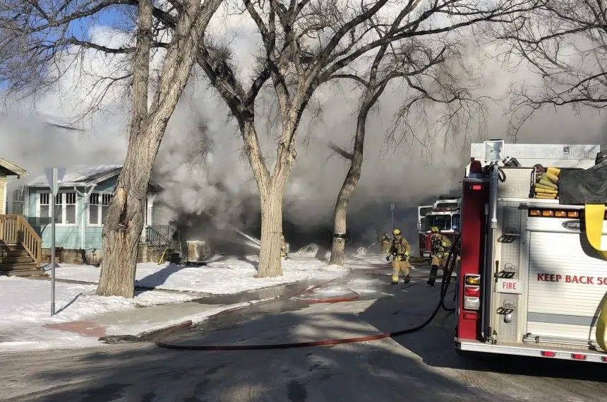 3 homes damaged in mid-morning North Central house fire