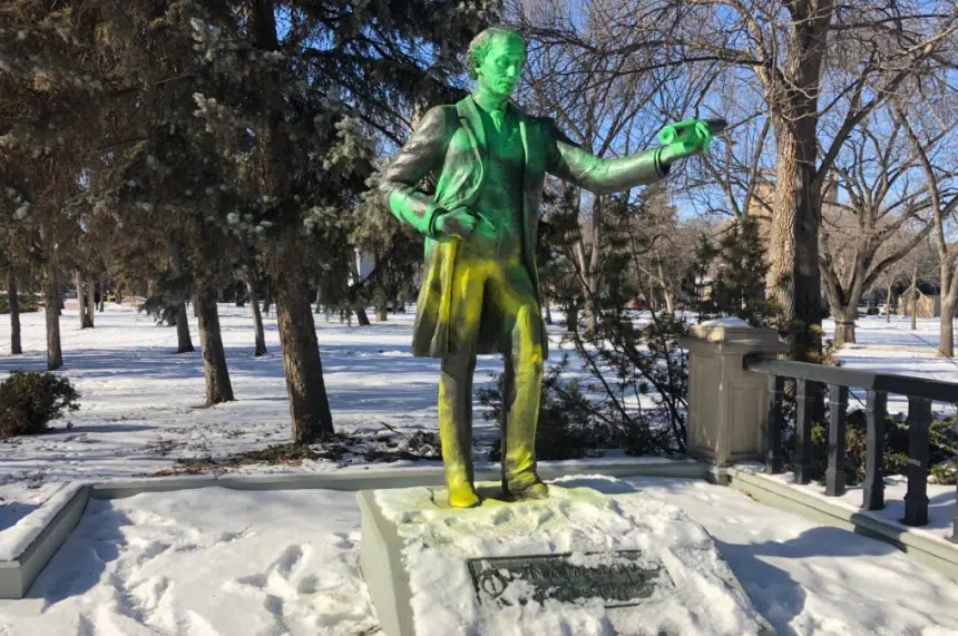 Victoria Park's John A. Macdonald statue vandalized 