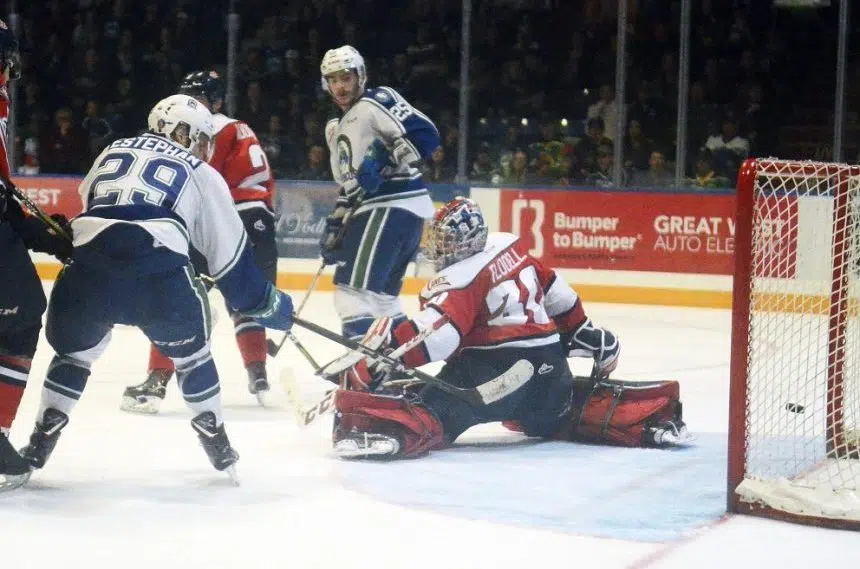 Swift Current Broncos win game 2 in overtime