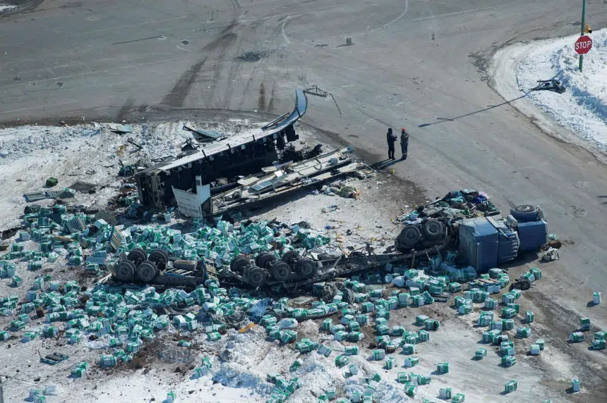 Not known what caused Saskatchewan bus crash that killed 15: RCMP