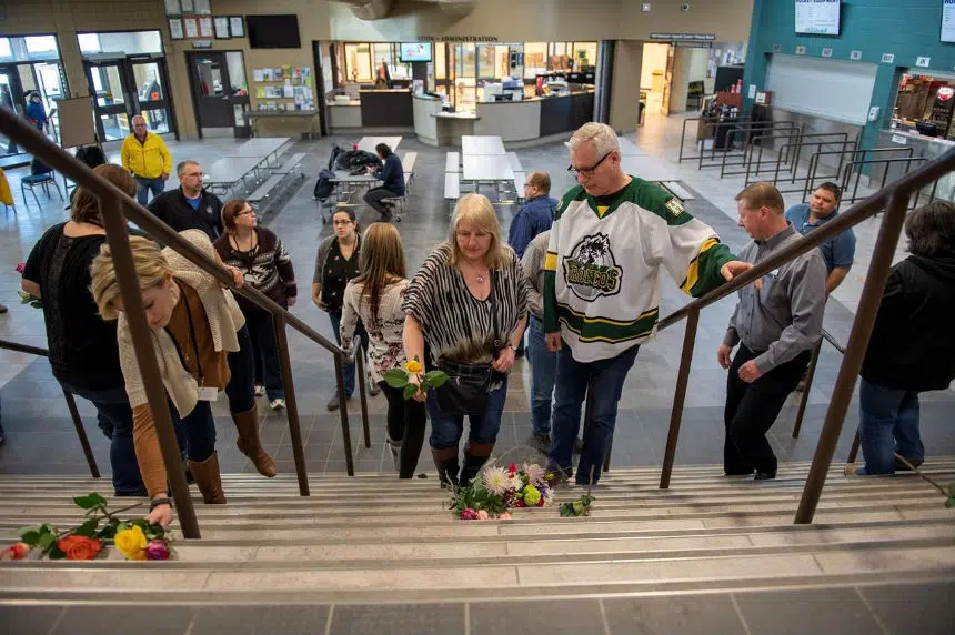 ‘Horrific, horrific accident’: Hockey world in shock after Humboldt bus crash