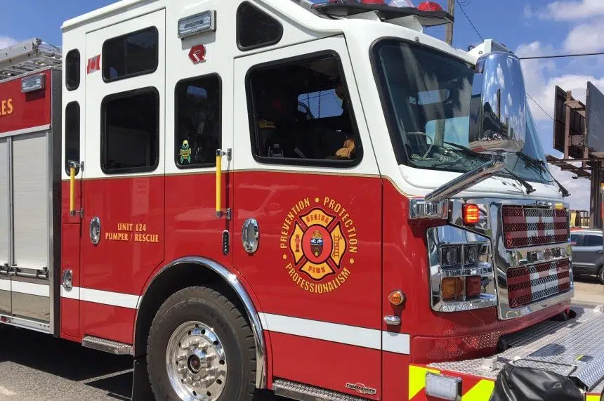 Three people unharmed after early morning house fire in north Regina
