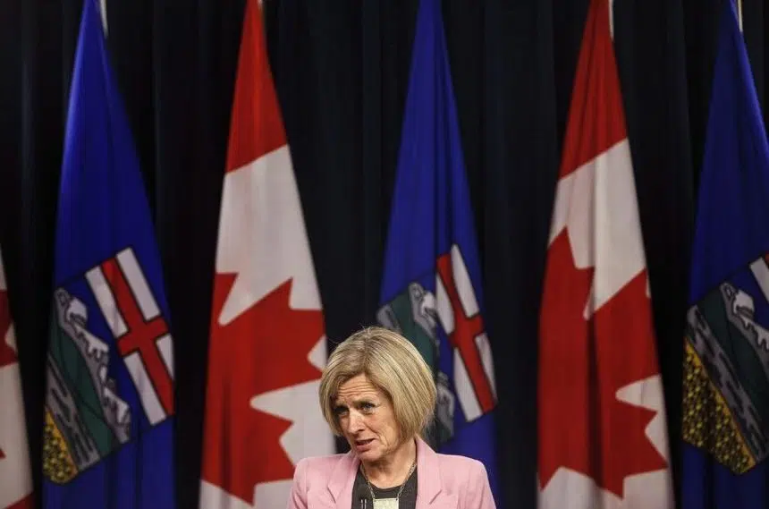 Notley to skip premiers conference so she can focus on pipeline deal