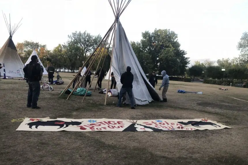 Teepees begin to come down at Wascana protest camp