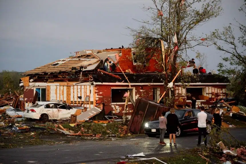 Tornado touches down in Ottawa and Gatineau, Que., Environment Canada says