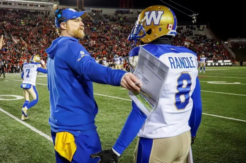 Bombers coach O’Shea brushes off controversial comments from Dickenson