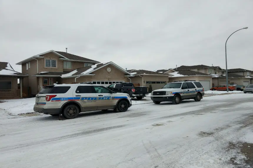 Woman taken to hospital after shooting in northwest Regina