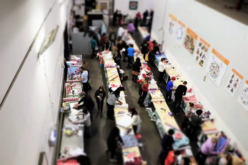 49th annual Santas Anonymous sees toys wrapped for over 1,400 kids