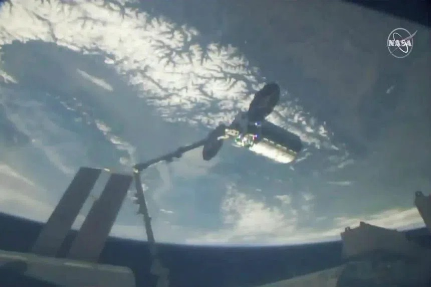Private cargo ship brings Easter feast to the space station