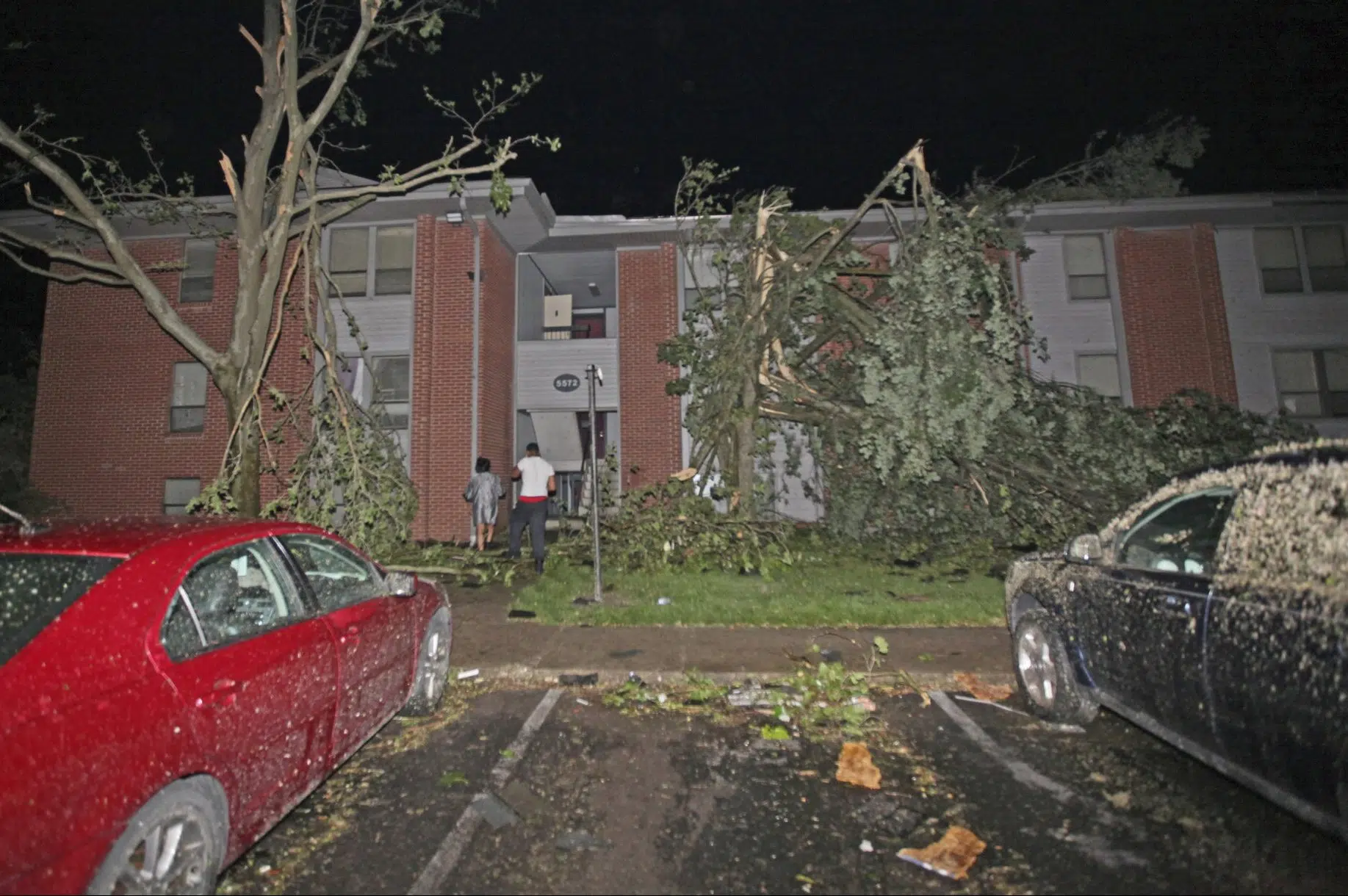 Tornadoes leave trail of destruction across Ohio, Indiana