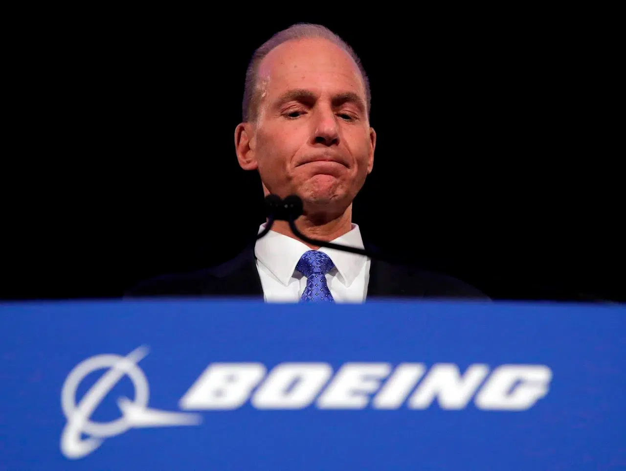 CEO: Boeing made mistake in handling warning-system problem