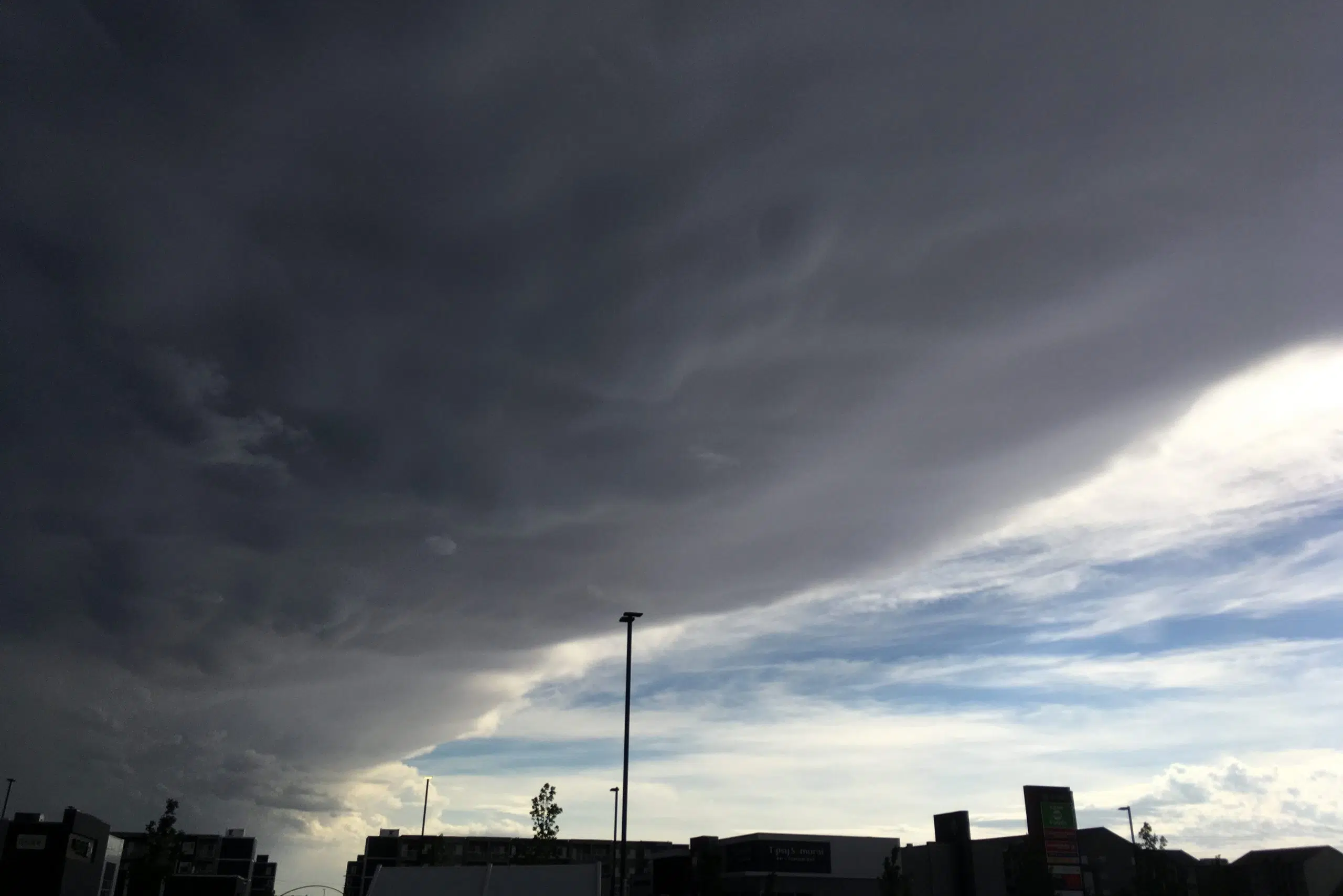 Stormy weather expected to move into Canada Day long weekend