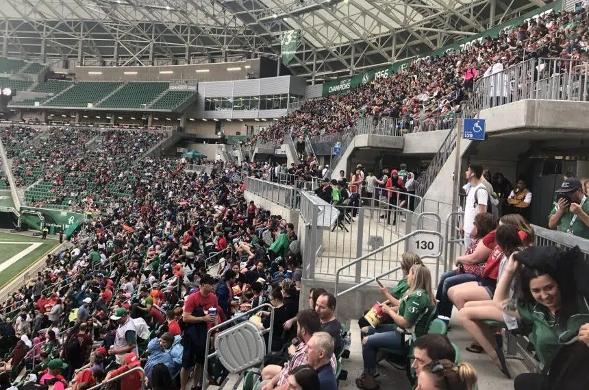 'It's unreal:' Over 10,000 fans at Mosaic Stadium viewing party