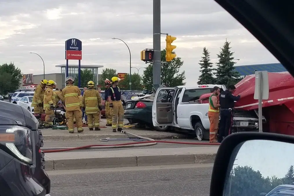 Minor injuries after rush-hour crash in northwest Regina