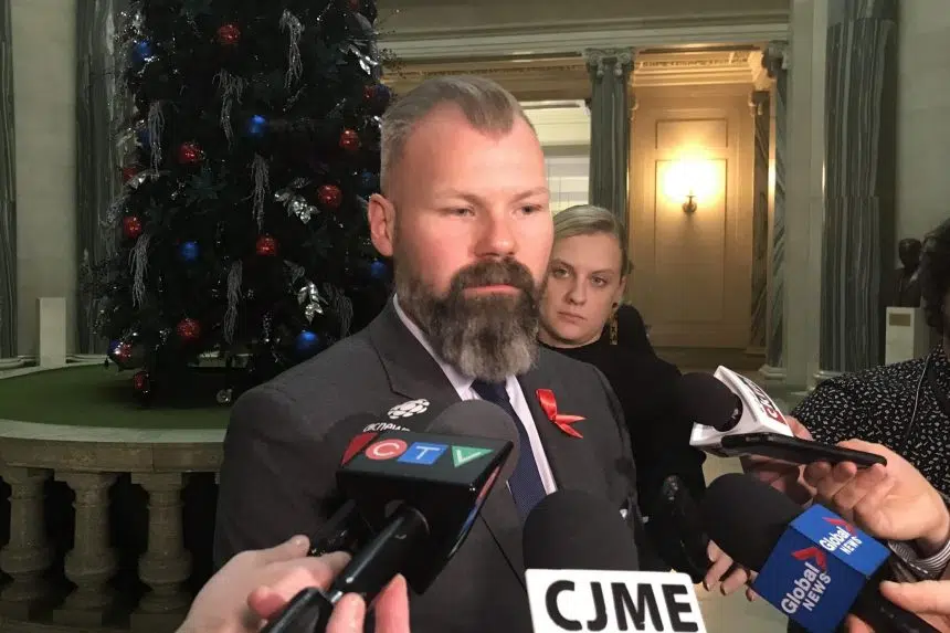 'This oil should have been in a pipeline': Sask. environment minister weighs in on derailment