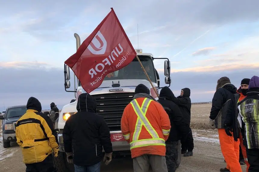 Unifor picketers block off Co-op bulk station north of Moose Jaw