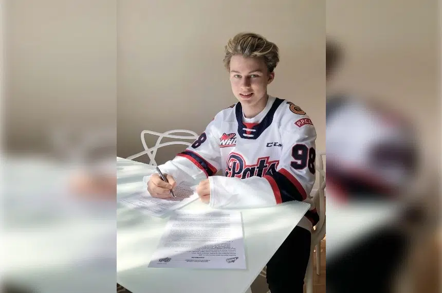 Pats make it official, sign exceptional status player Connor Bedard