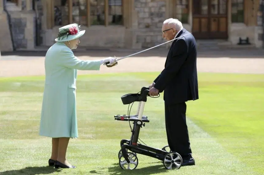 Queen makes Capt. Tom a knight at 100, no kneeling required