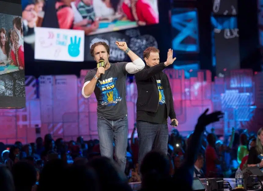 Craig, Marc Kielburger to testify at Commons committee over student program