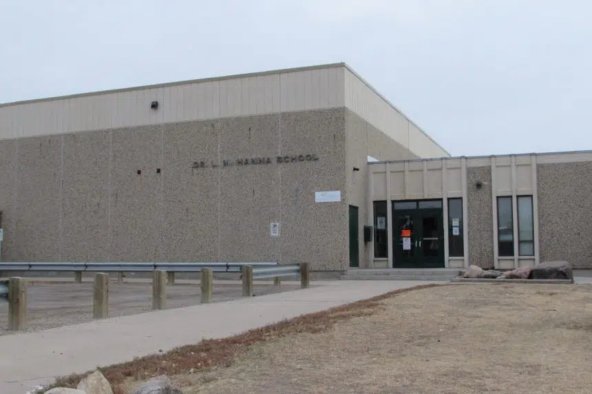 Five Regina schools announce COVID cases