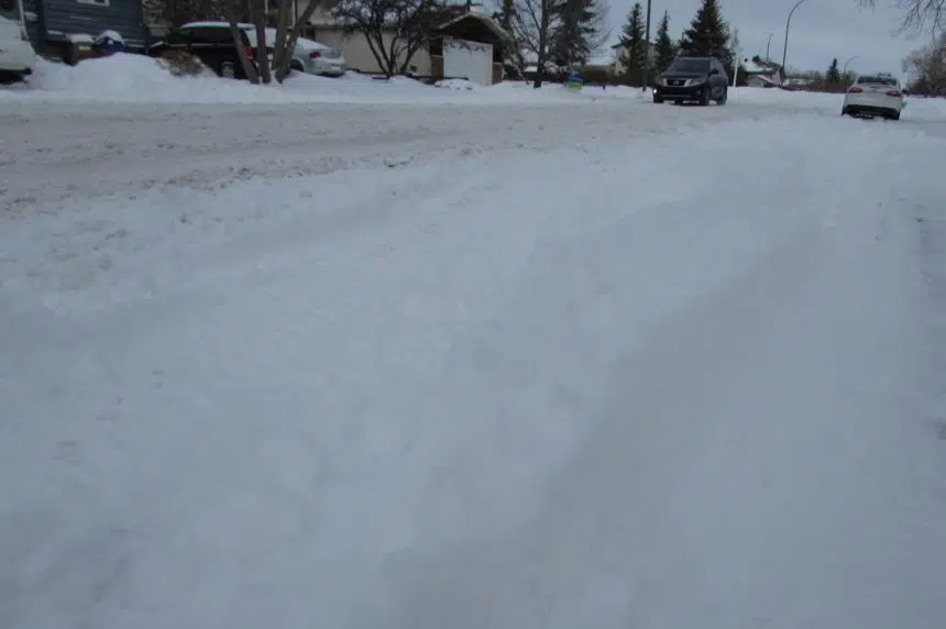 Snow, wind expected to ease off later in Regina