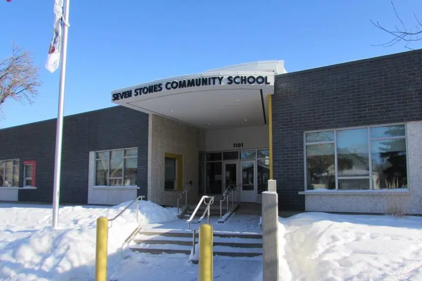 COVID cases send two more Regina classrooms online