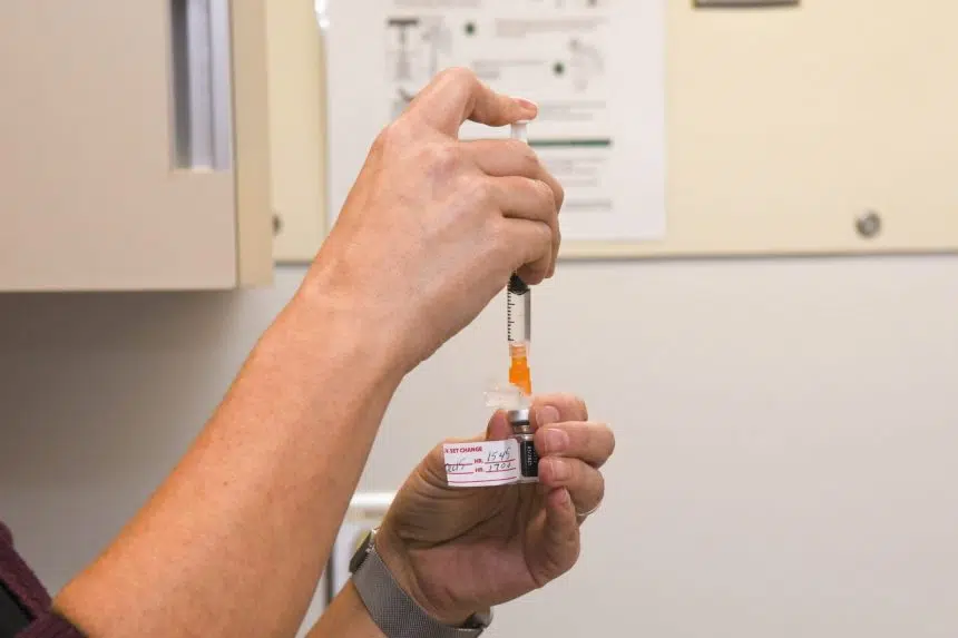 'It Takes Two': Regina, Saskatoon have another vaccine battle