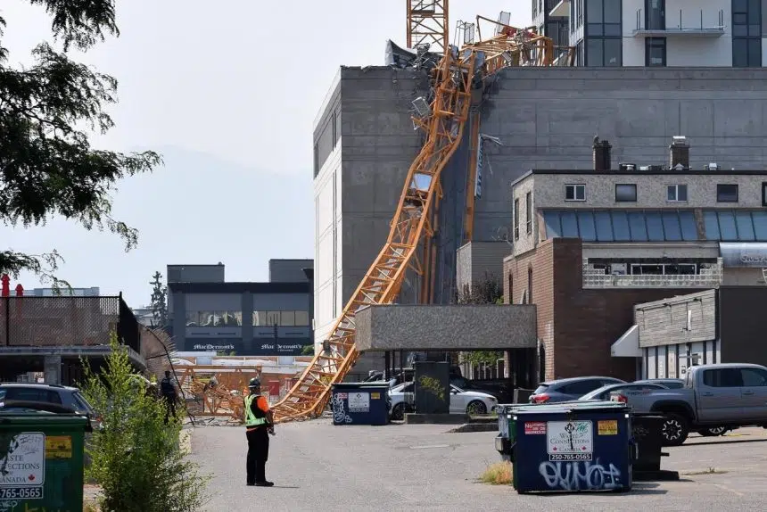 Four dead, one missing after collapse of crane in Kelowna, B.C.