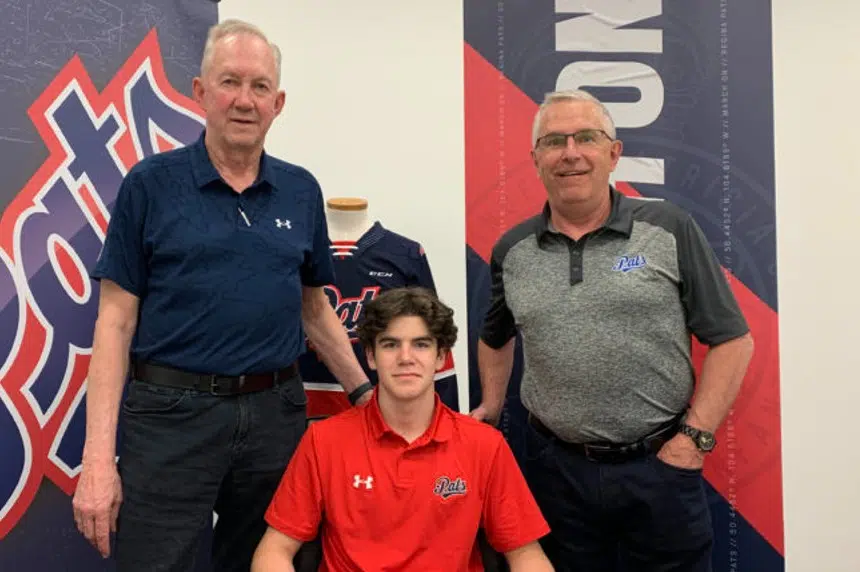 Pats sign first-round pick in 2022 WHL draft