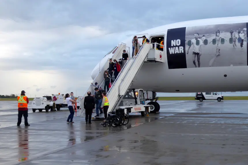 Fourth flight of displaced Ukrainians to land in Saskatchewan on Nov. 23