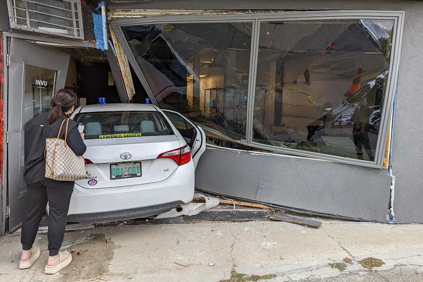 Car crashes into Hill Avenue business