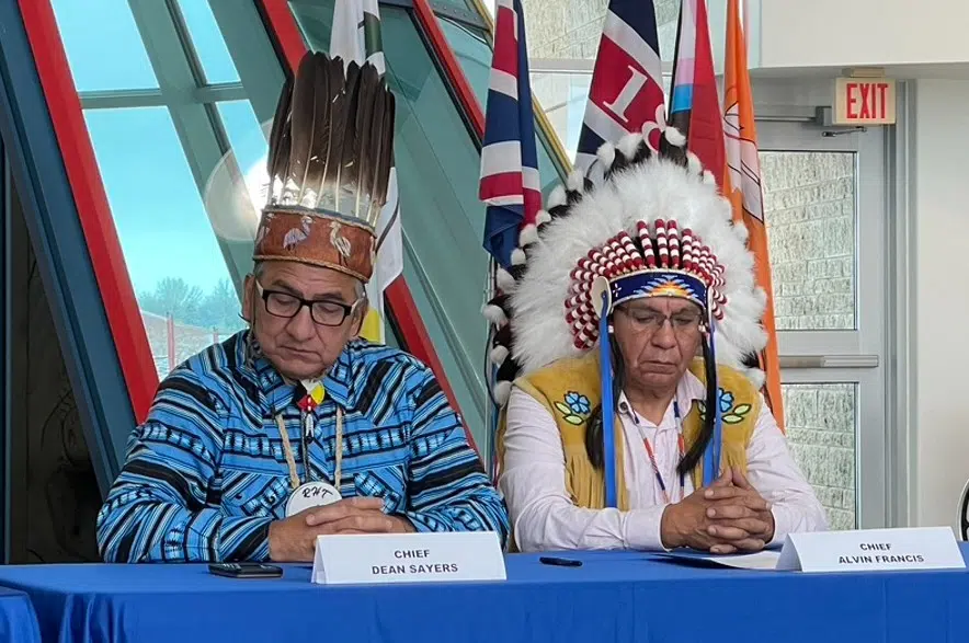 Nekaneet First Nation signs telecommunications deal with Ontario First Nation