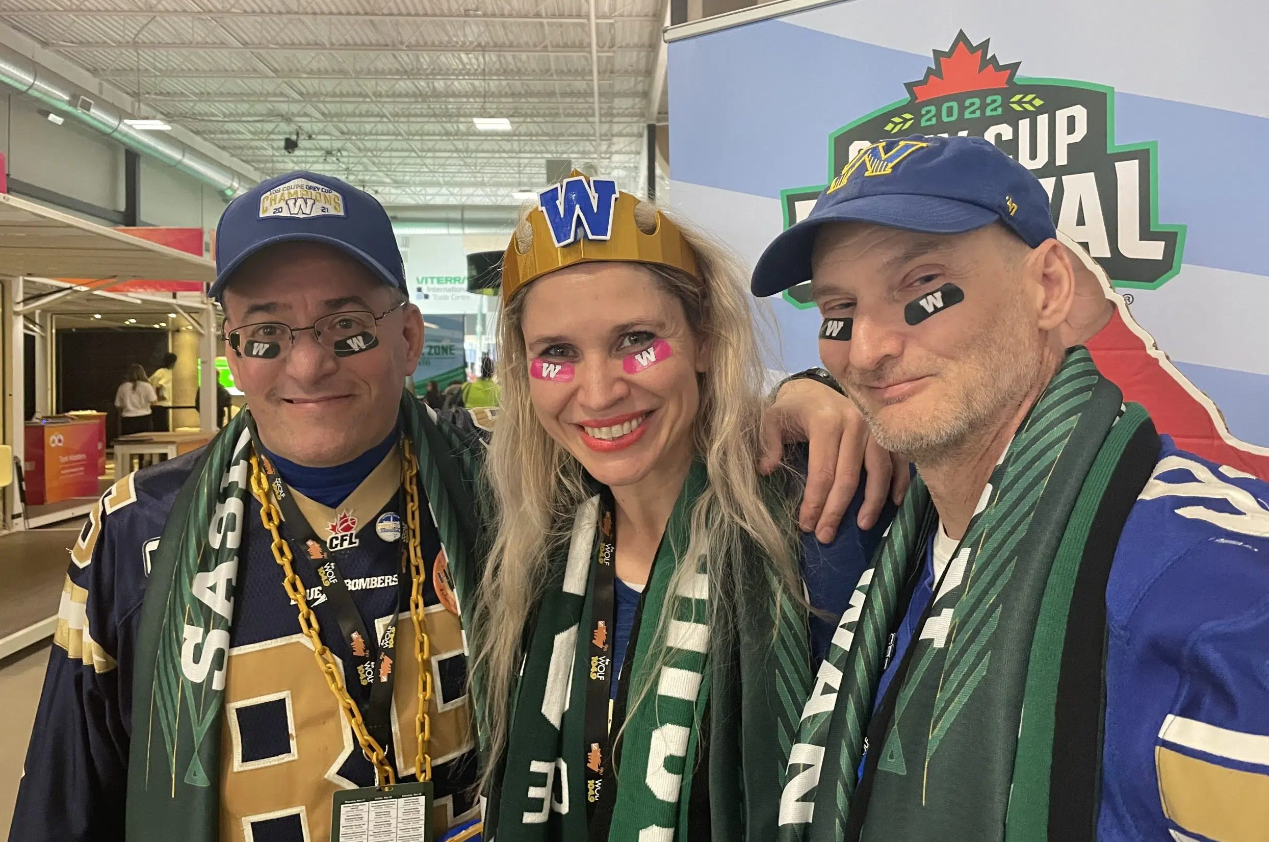 'The best sporting event:' Blue Bomber superfans meet up again at Grey Cup