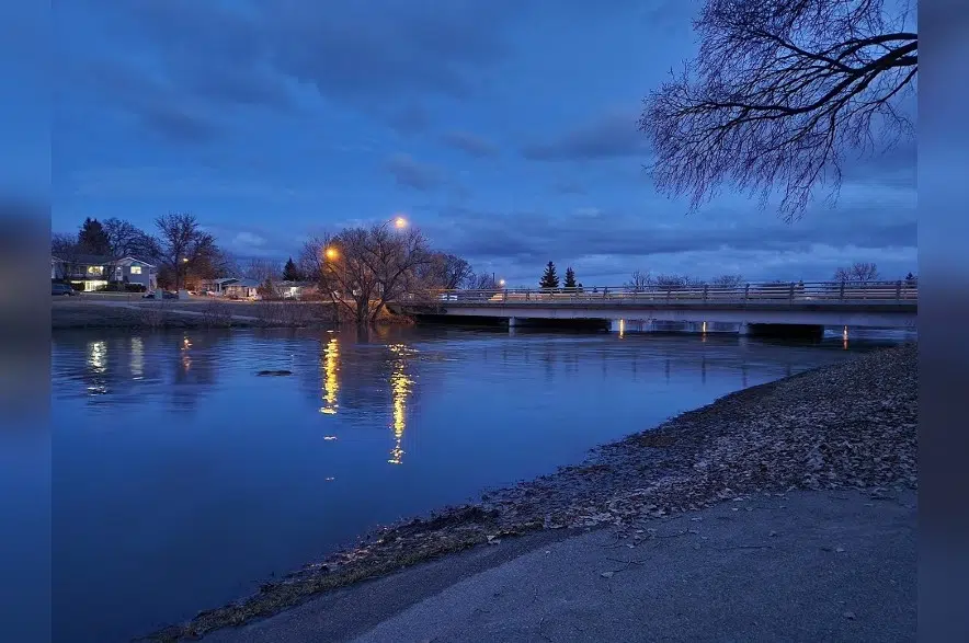 Flood expected to last weeks more in Swift Current