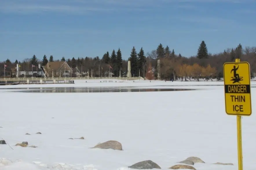 Regina fire department warns of thin ice on all bodies of water
