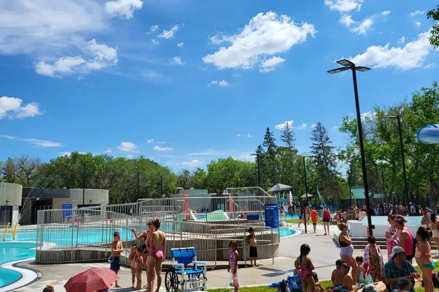 Wascana Pool has long lineups on day after bear spray incident