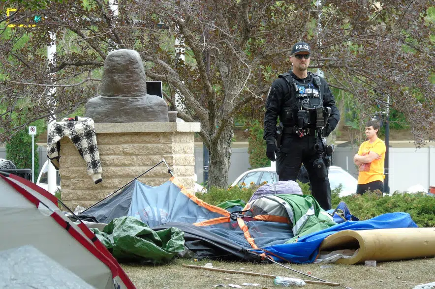11 arrests made as police dismantle City Hall encampment