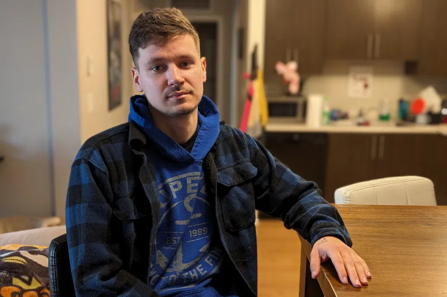 'She's a fighter:' Regina man pushing for mother's treatment in province