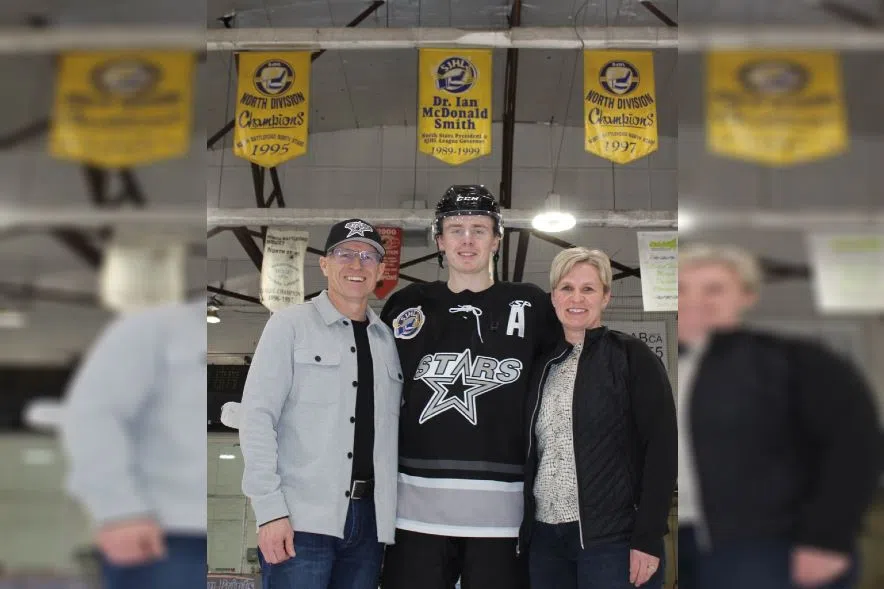 Kian Bell adding to Smith family's legacy with SJHL's North Stars