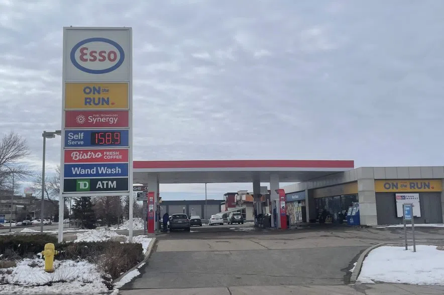 Sask. people feel the pinch at the pumps after carbon tax hike