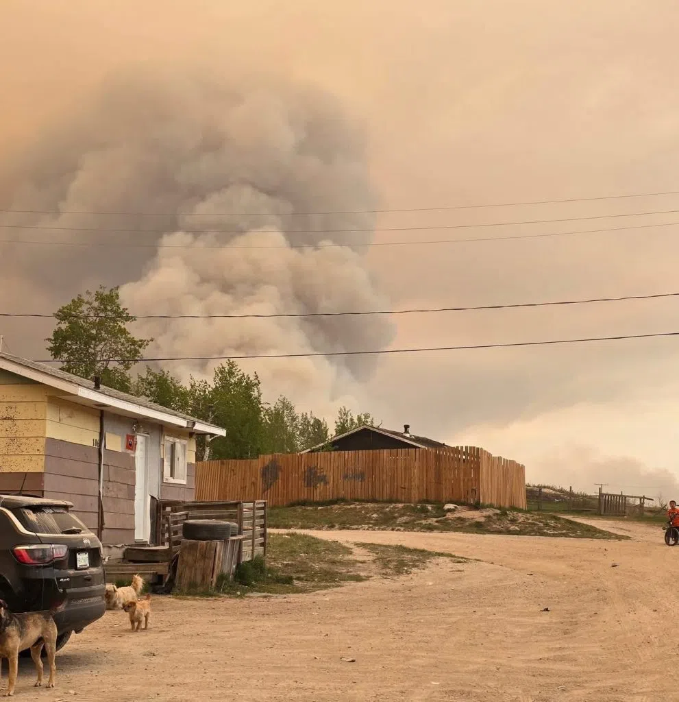 Residents from Pelican Narrows were forced to evacuate with few belongings in tow. (Sarah Swan/Facebook)