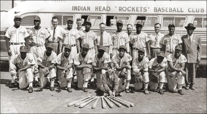 Dick Jewitt, second from left in the very back row, was a local official at the time and played a key role in the team's development. (Indian Head Rockets/Western Canada Baseball website)