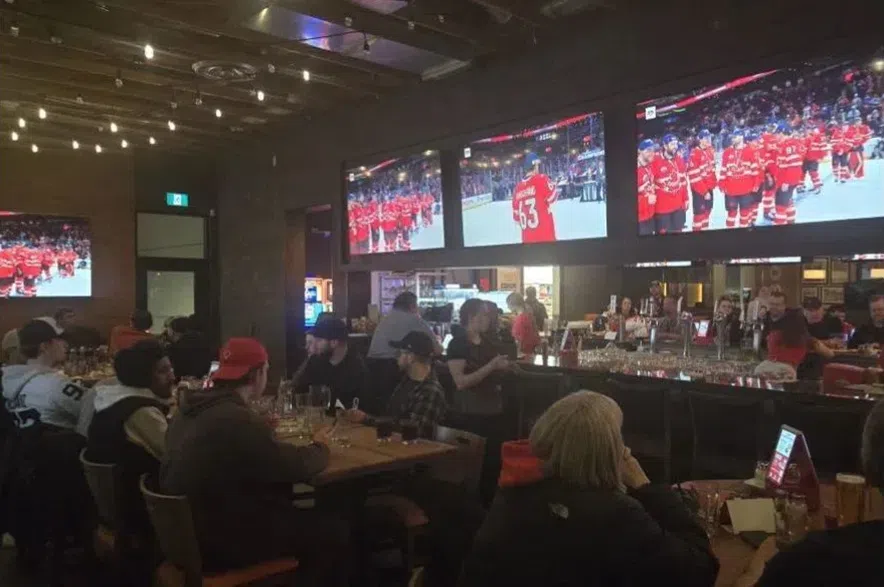 'Always fun': Boston Pizza in east Regina opens early to show Olympics