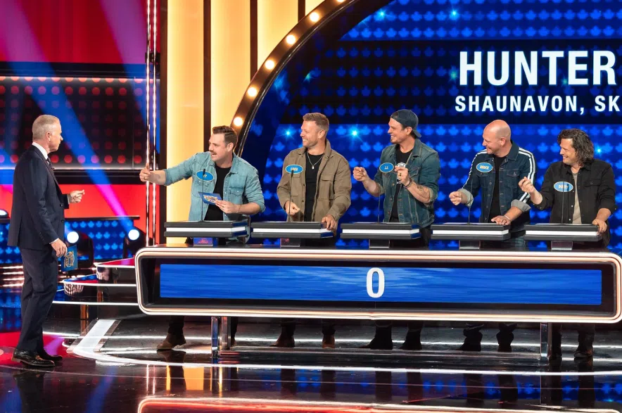 Hunter Brothers participate on Family Feud.