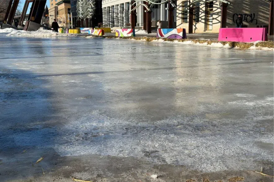 Warm spell hits Saskatchewan, but winter isn't over: Environment Canada