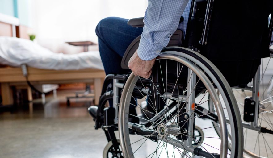Federal government’s health cut reversals won’t help most refugees: doctors