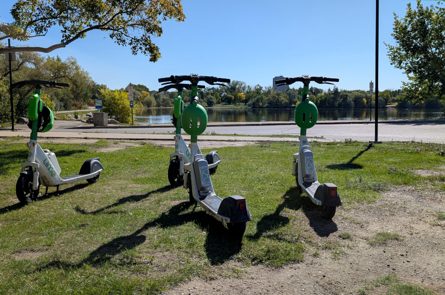 rentable Lime e-scooters