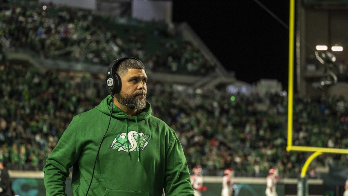Roughriders and Elks meet in CFL regular season finale