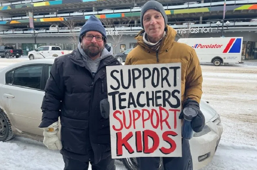 Becotte wants to get back to bargaining as teachers prepare to picket