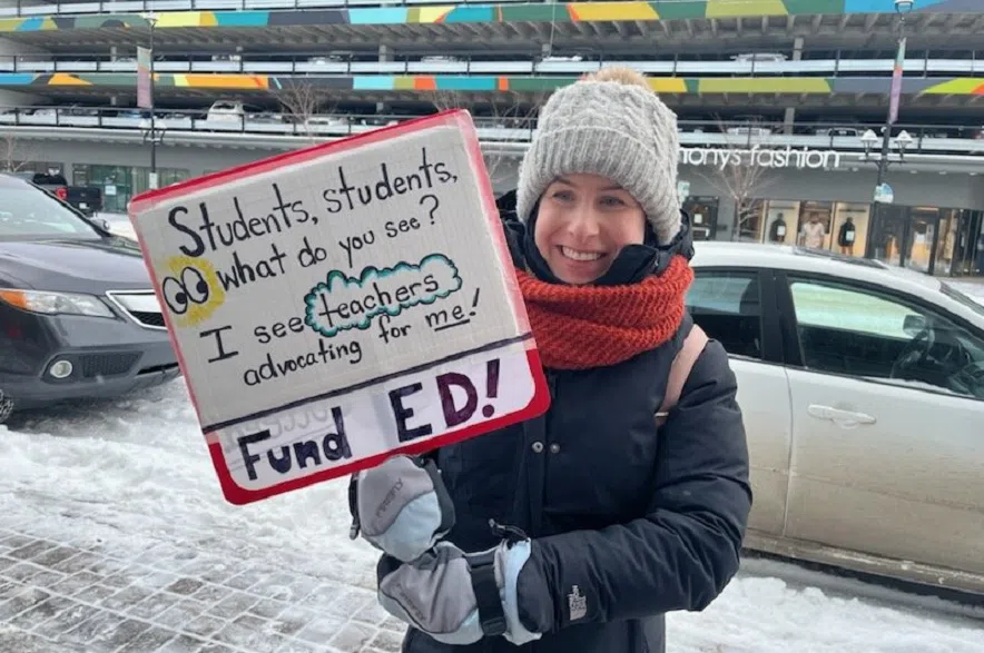 Parent supports Sask. teachers despite difficulties during strikes